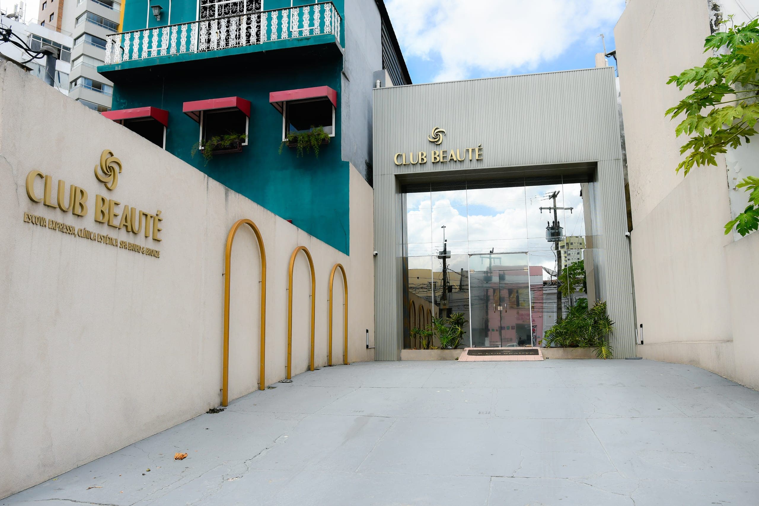 Fachada do Club Beauté no Umarizal, em Belém
